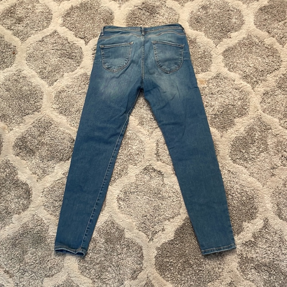 Skinny Jeans No Rips - Picture 3 of 4